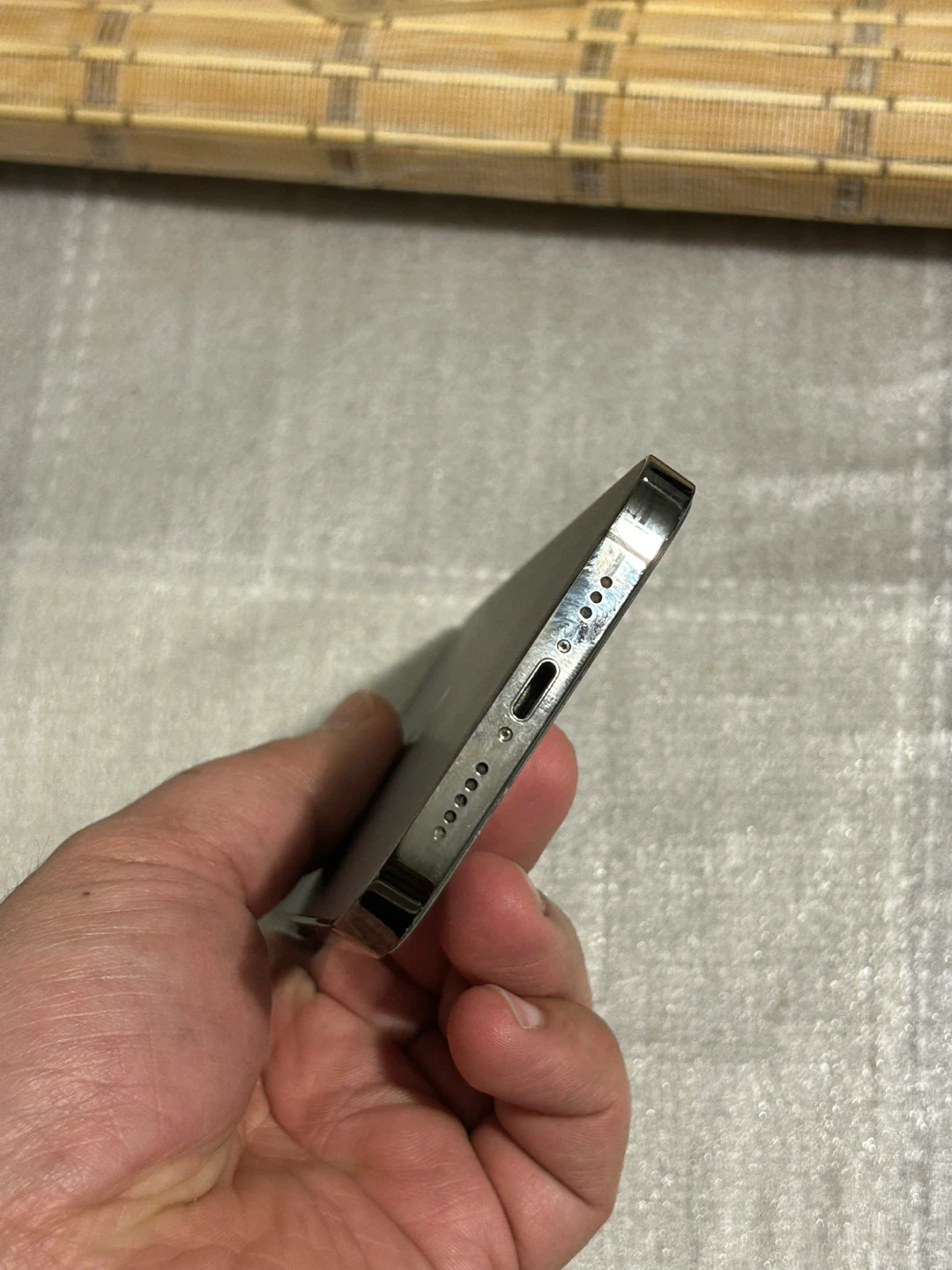 Apple iPhone 12 Pro (Graphite) - photo 2