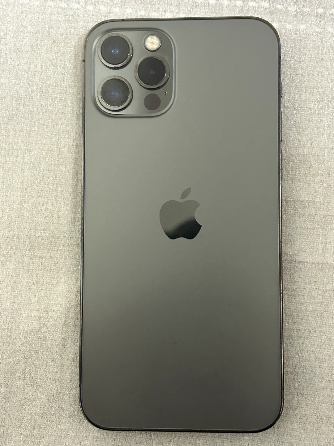Apple iPhone 12 Pro (Graphite) - photo 3