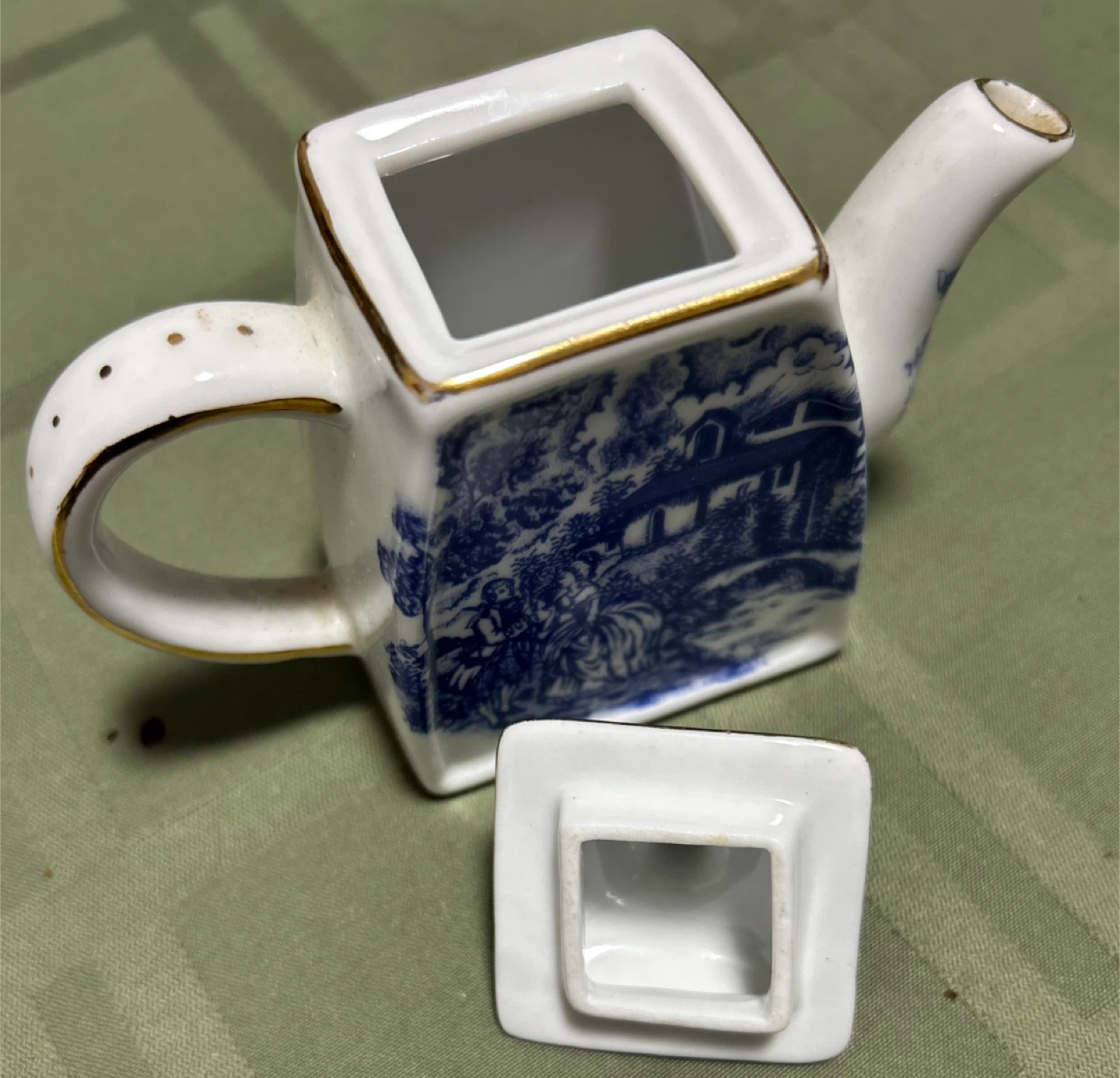 Miniature Teapot with Blue Willow Design - photo 5