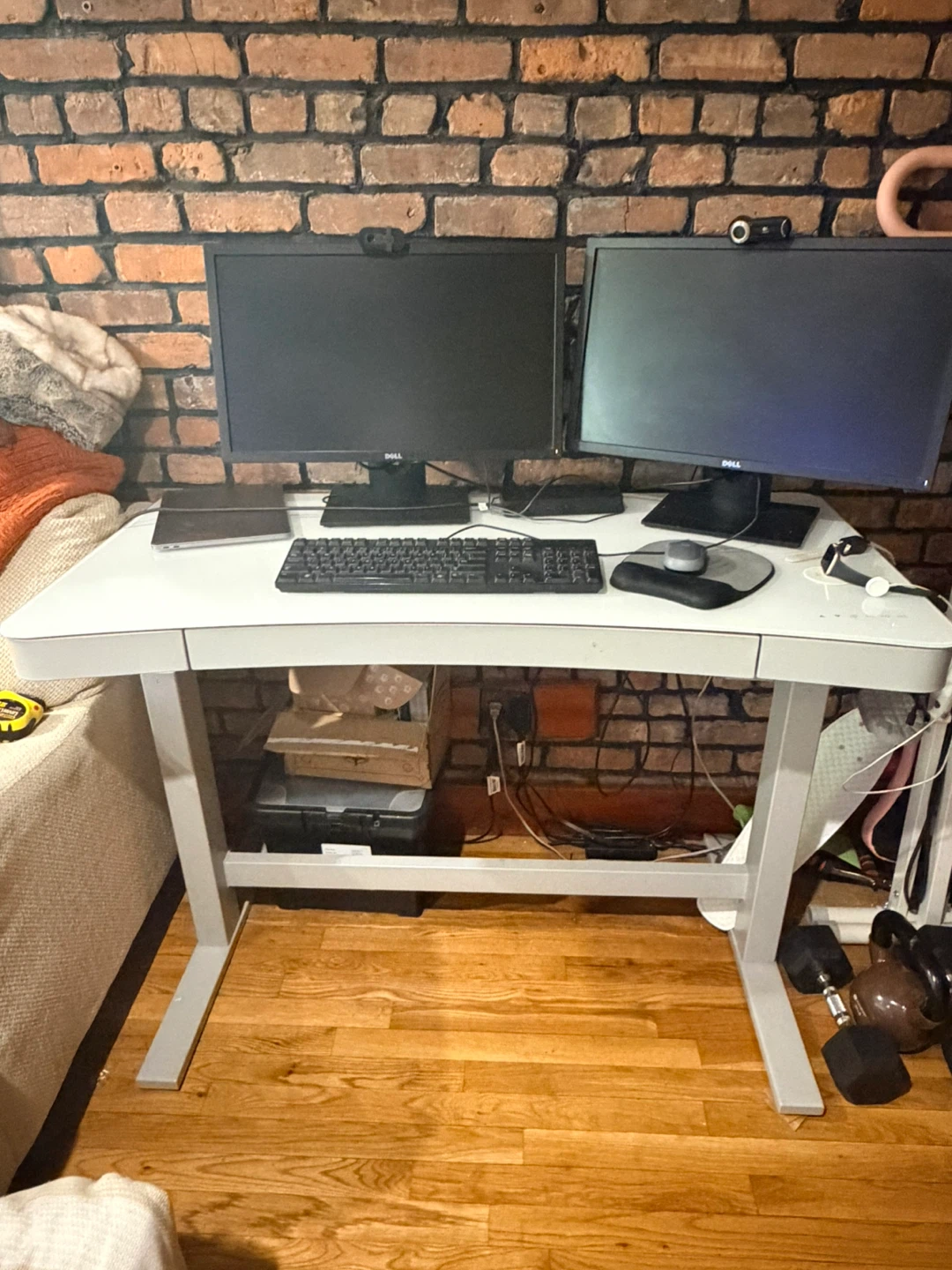 Tresanti Geller 47" Adjustable Height Standing Desk - White - photo 4