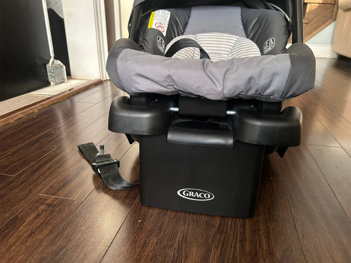 Graco SnugRide 30 Infant Car Seat Base - photo 5