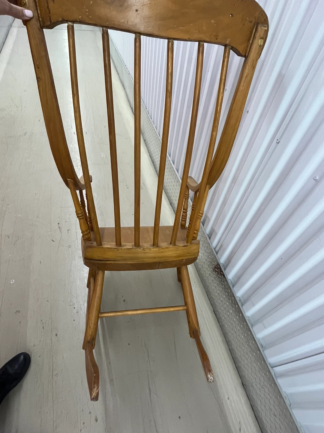 Wooden Rocking Chair - photo 5
