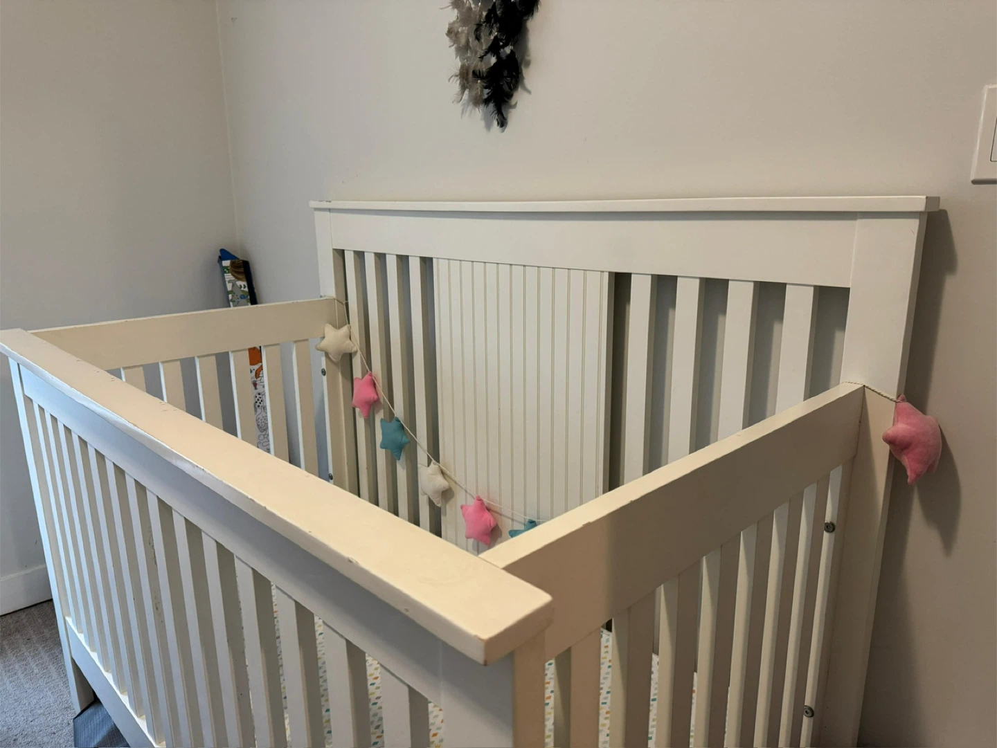 White Wooden Baby Crib - photo 2