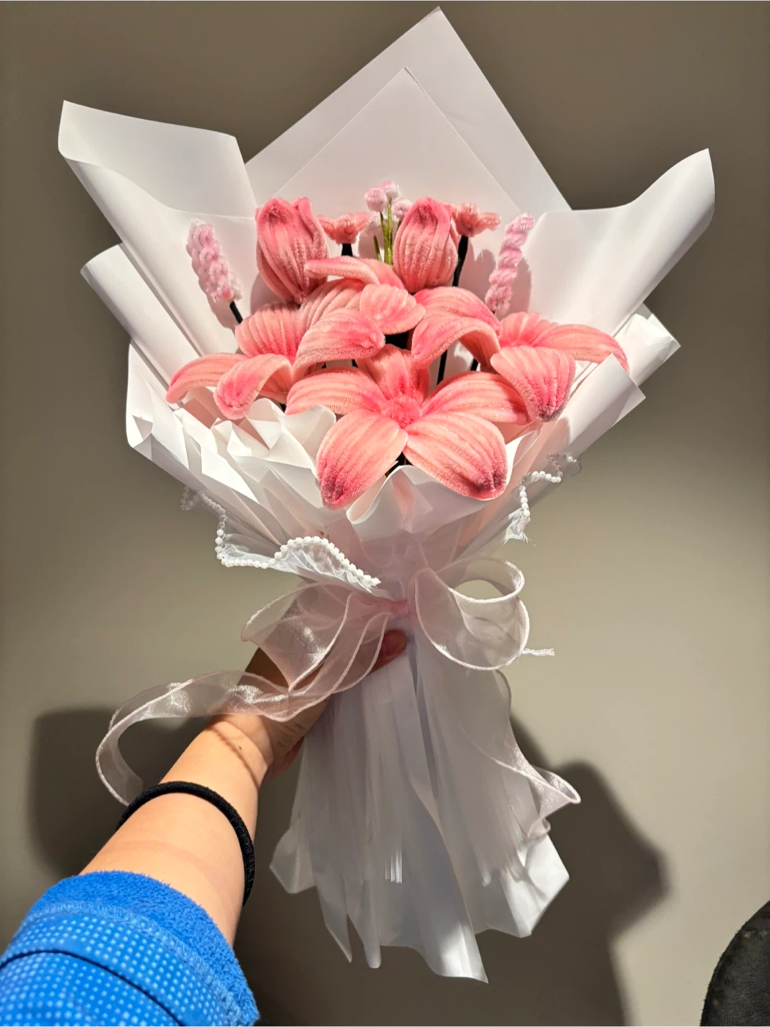 Customized fuzzy Flower Bouquet - photo 2