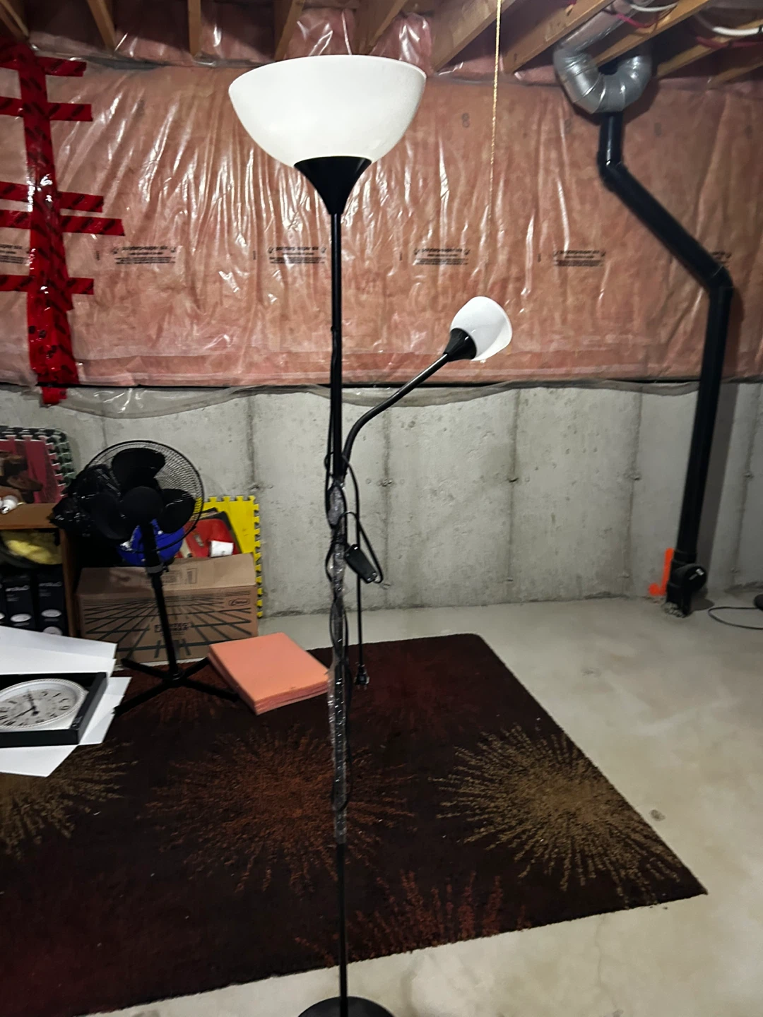 Black Floor Lamp with Adjustable Reading Light - photo 3