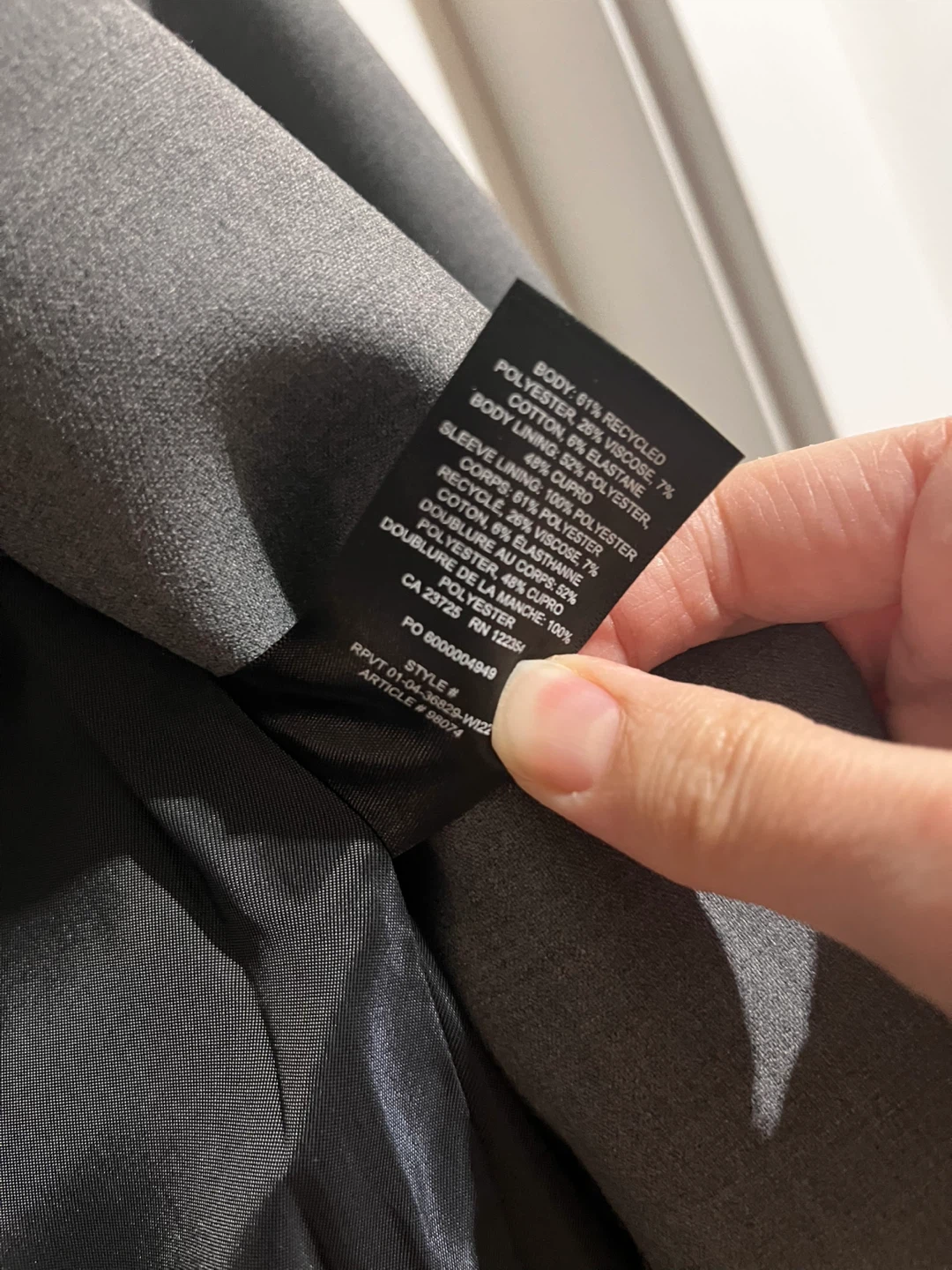 NEW, NEVER WORN Aritzia Babaton Grey Suit Jacket XS - photo 2