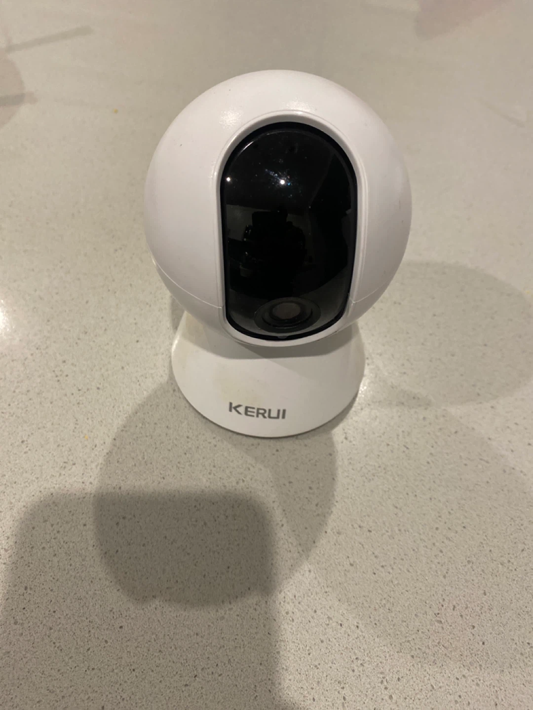 Kerui White Pan-Tilt Security Camera