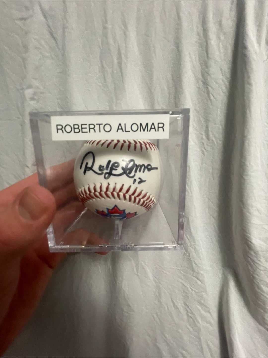 Roberto Alomar Autographed Baseball