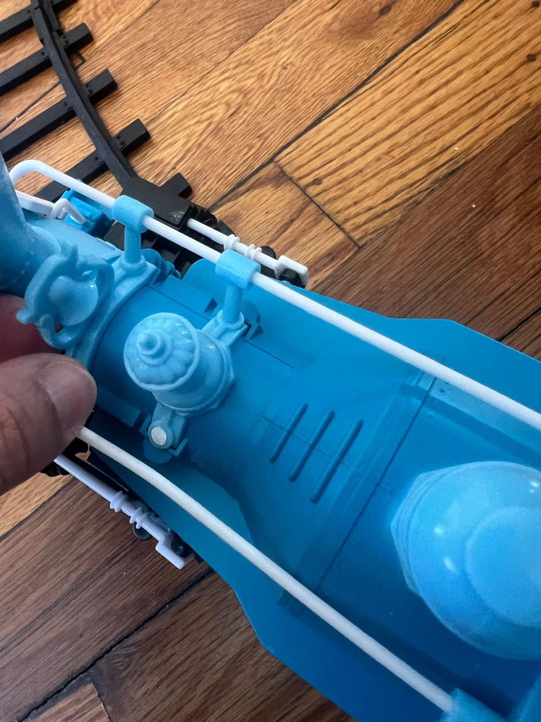 Lionel Disney Frozen RTP Set with Bluetooth - photo 3