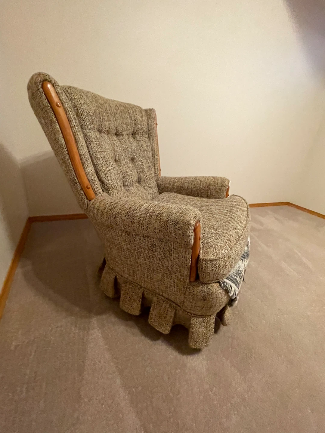Vintage Armchair and Loveseat Set - photo 4