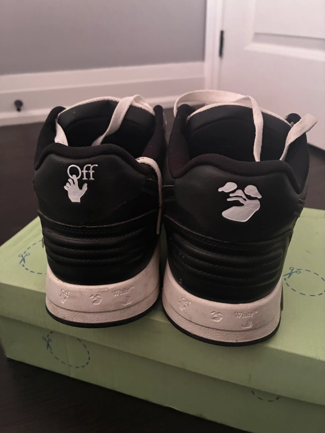 Off-White Black and White Leather - photo 2