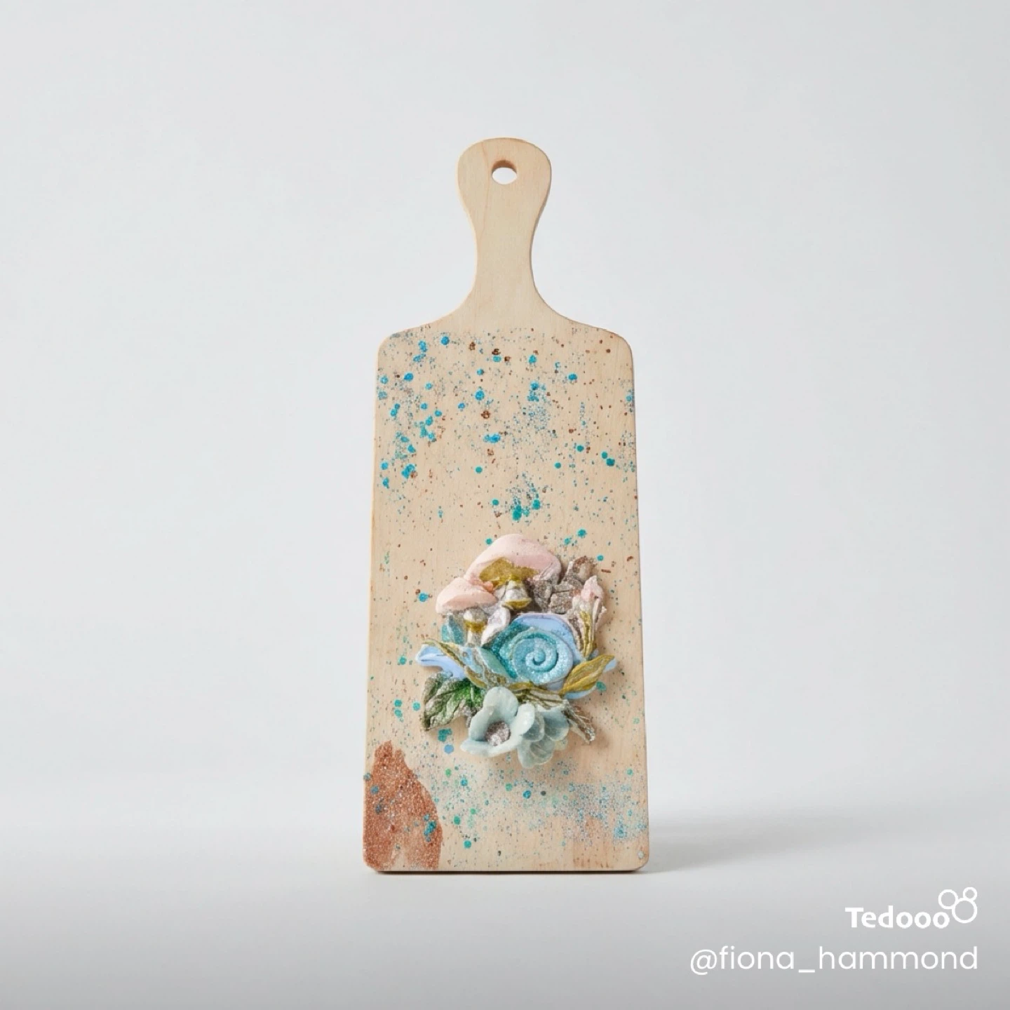 Decorative Wooden Cutting Board with Floral Design - photo 2
