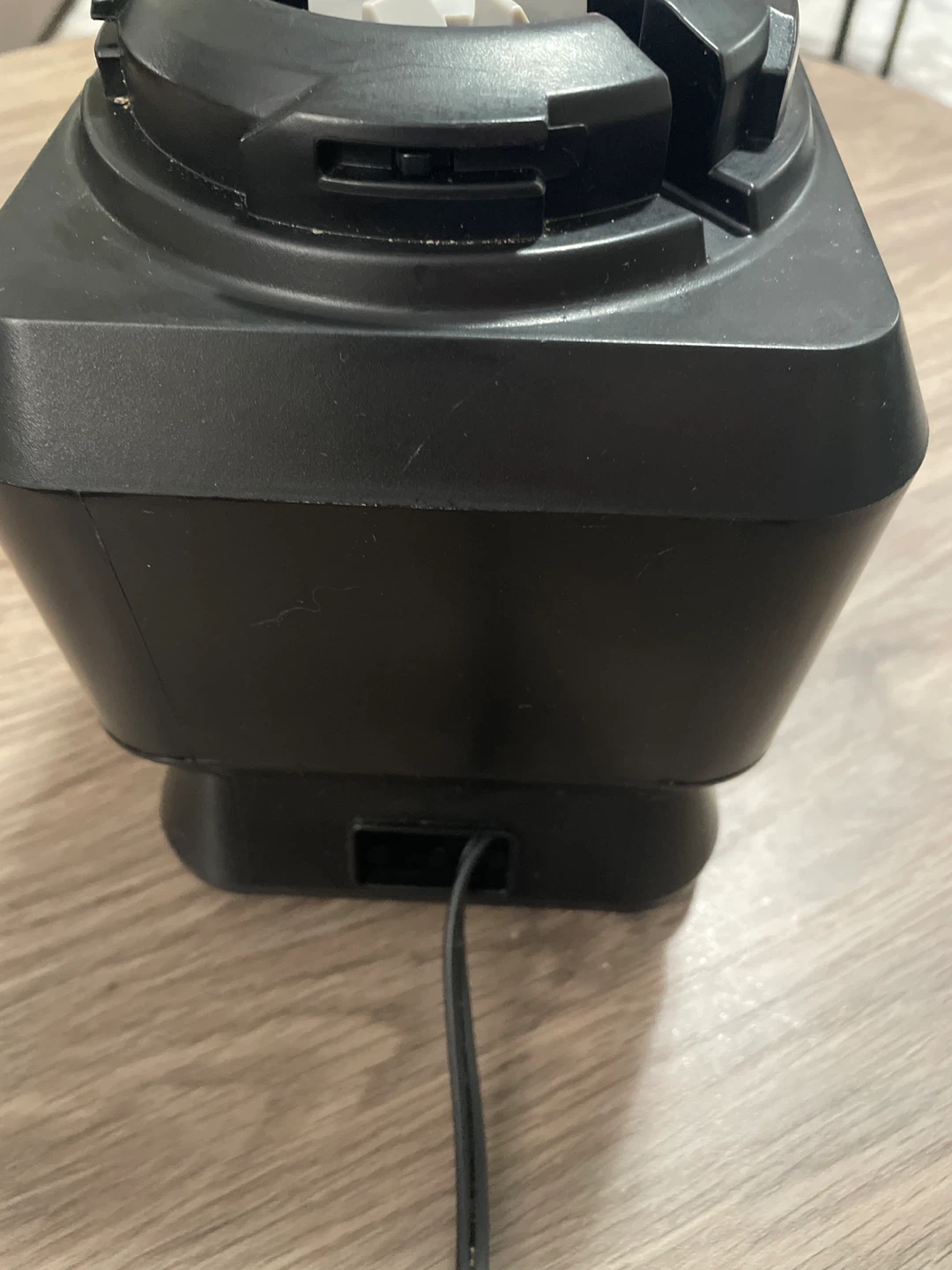 Ninja Professional 900 Watts Blender Base - photo 2