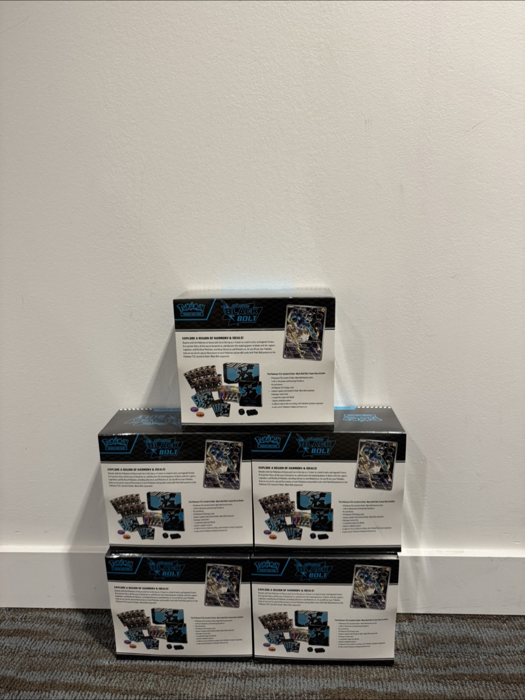 Pokemon black bolt elite trainer box ETB - photo 3