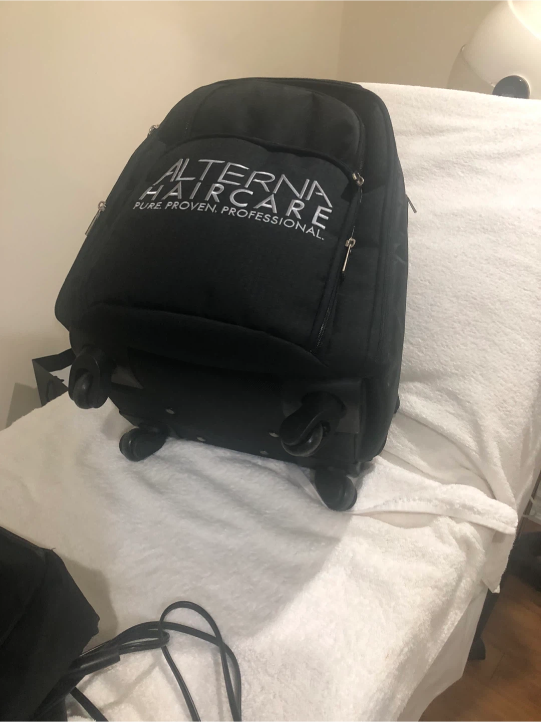 Alterna Haircare Rolling Backpack/Bag - photo 2