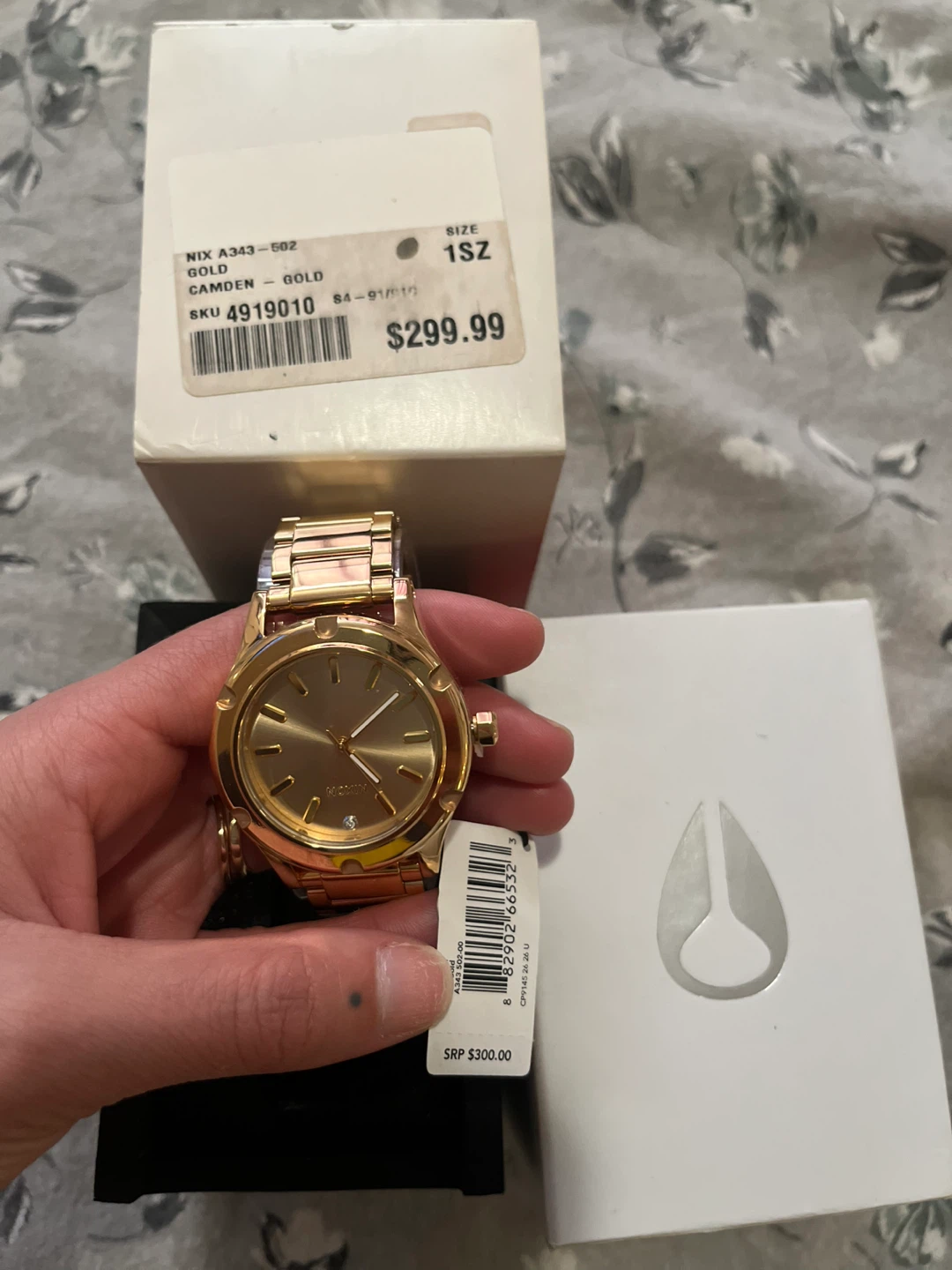 NIXON Camden Gold Stainless-Steel Quartz Watch (Never Worn!) - photo 4