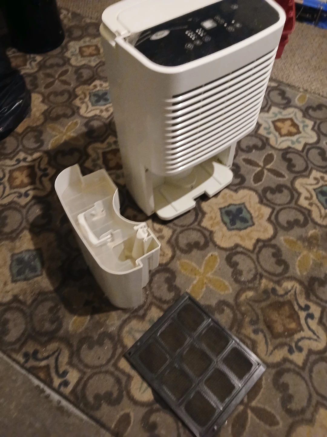 Whirlpool dehumidifier - photo 3
