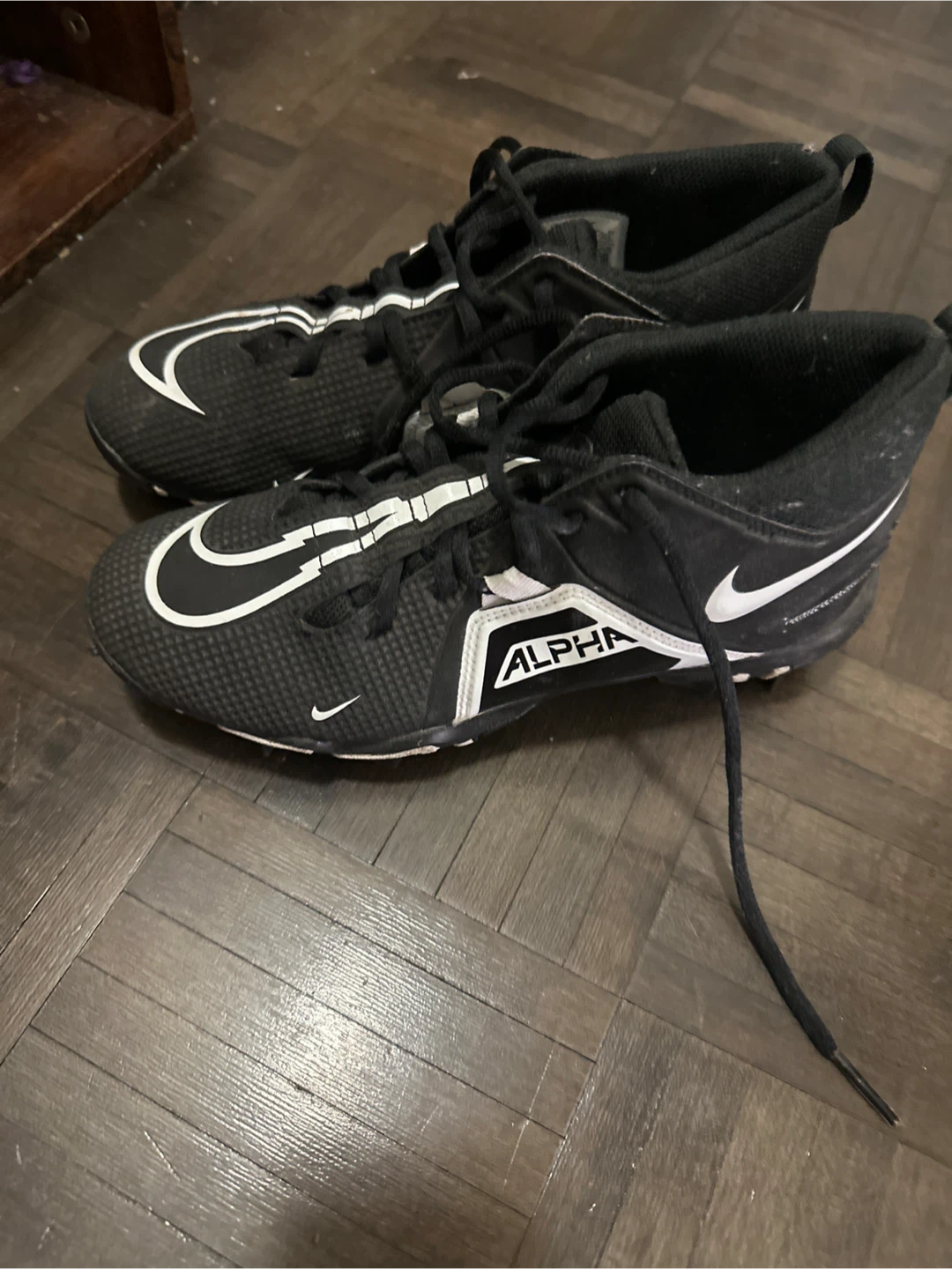 Nike Alpha Men's Football Cleats Size 6 Y - photo 2