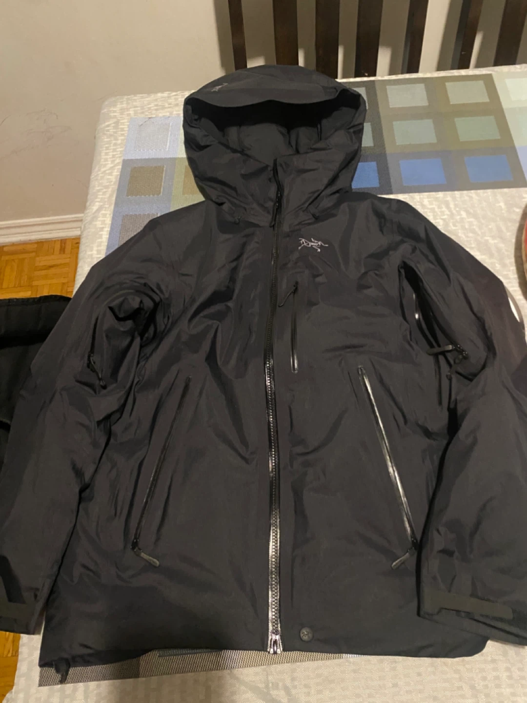 Arc'teryx Black Jacket women’s - photo 3