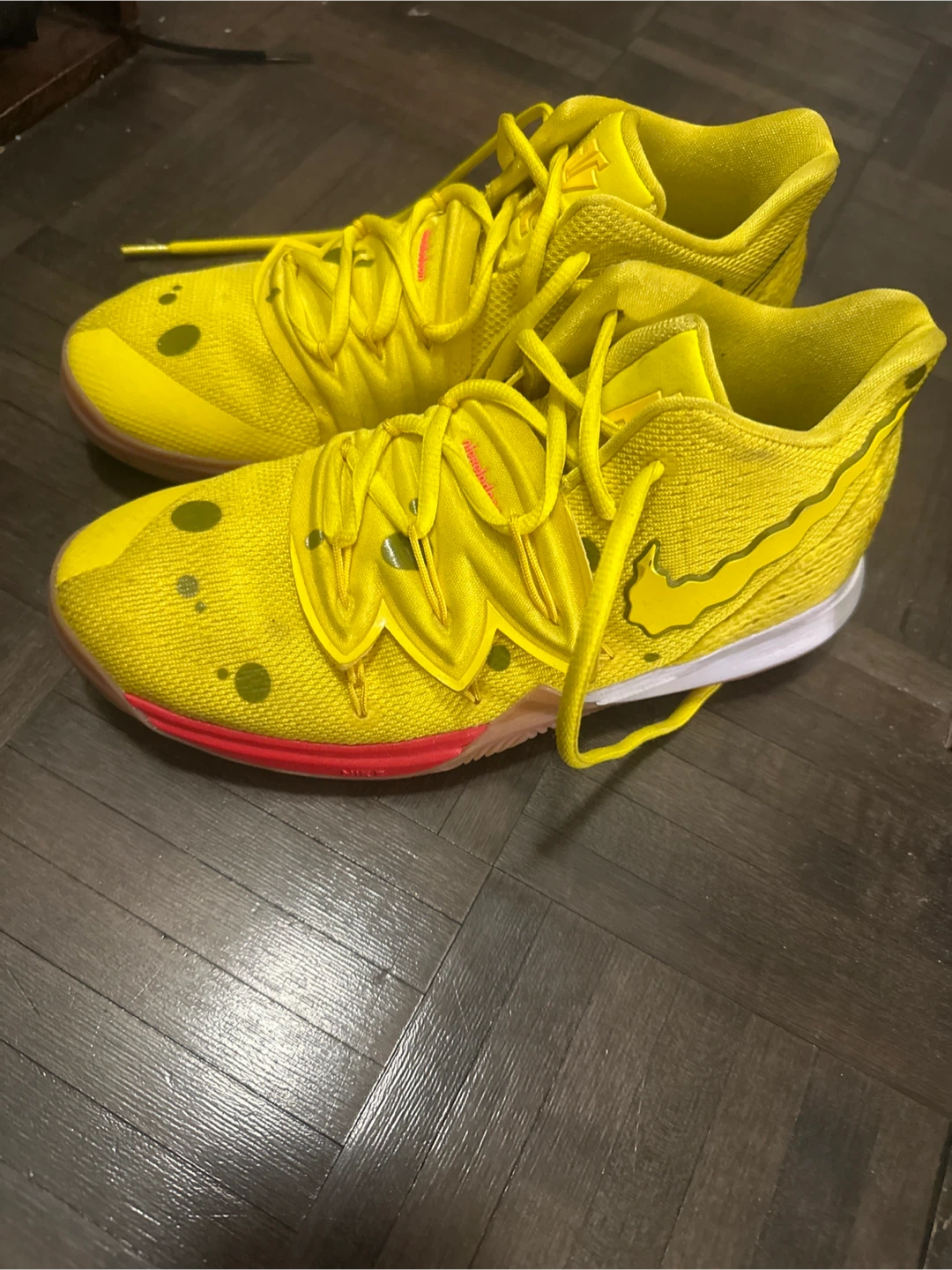Nike Kyrie 5 Spongebob Patrick Star Shoes 6.5 Y