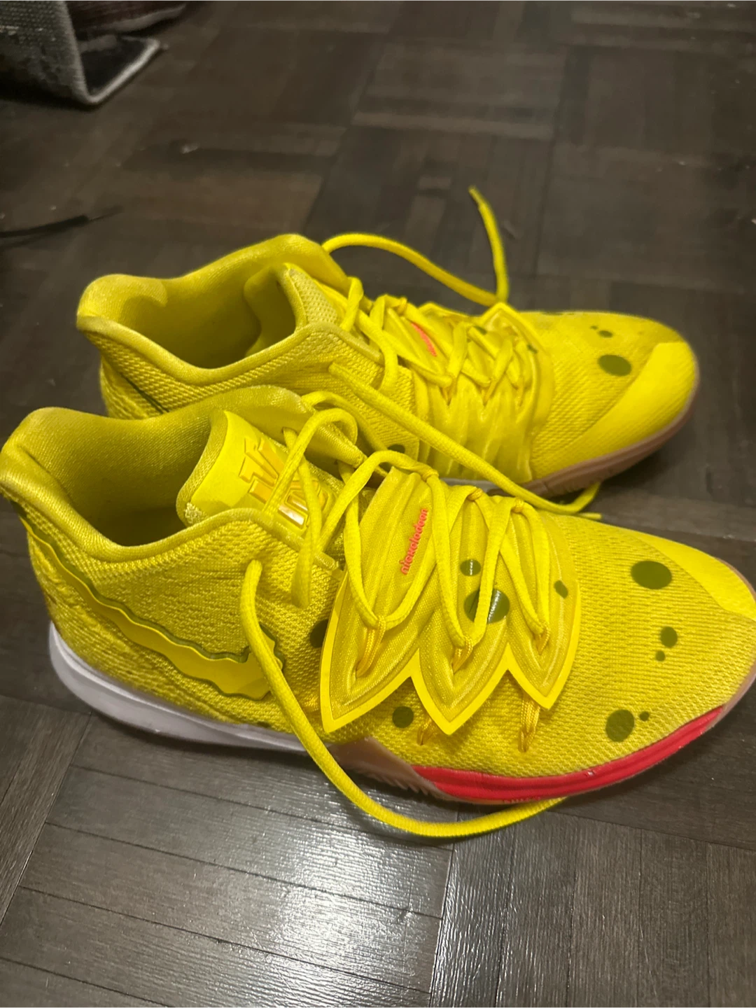 Nike Kyrie 5 Spongebob Patrick Star Shoes 6.5 Y - photo 2