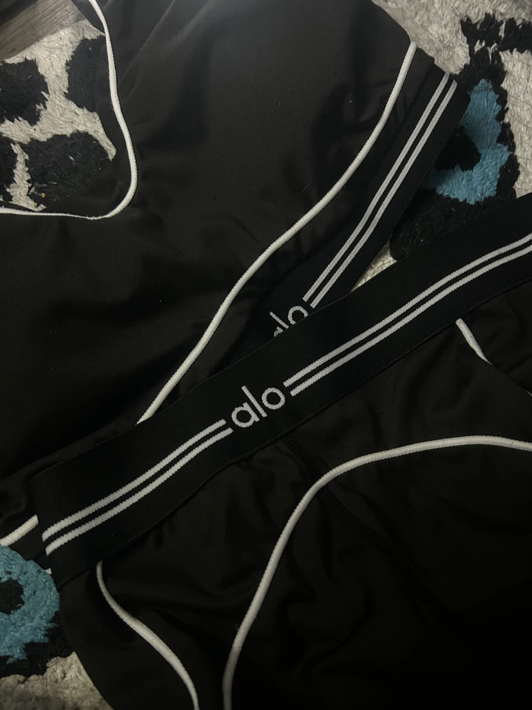 Alo Black Athletic set