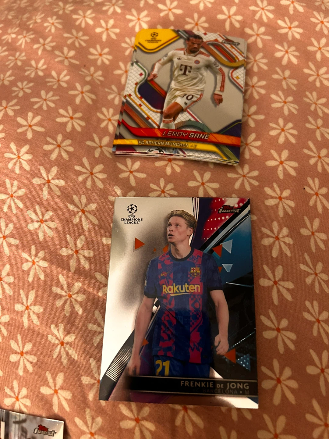 Topps Finest UEFA Club Competitions Trading Cards 2024/25 - photo 5