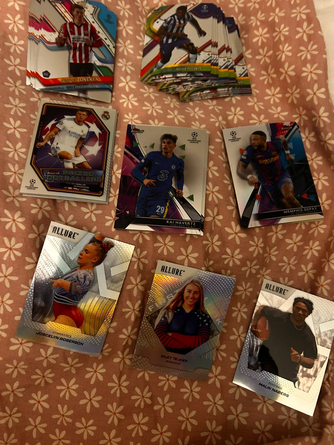 Topps Finest UEFA Club Competitions Trading Cards 2024/25 - photo 4