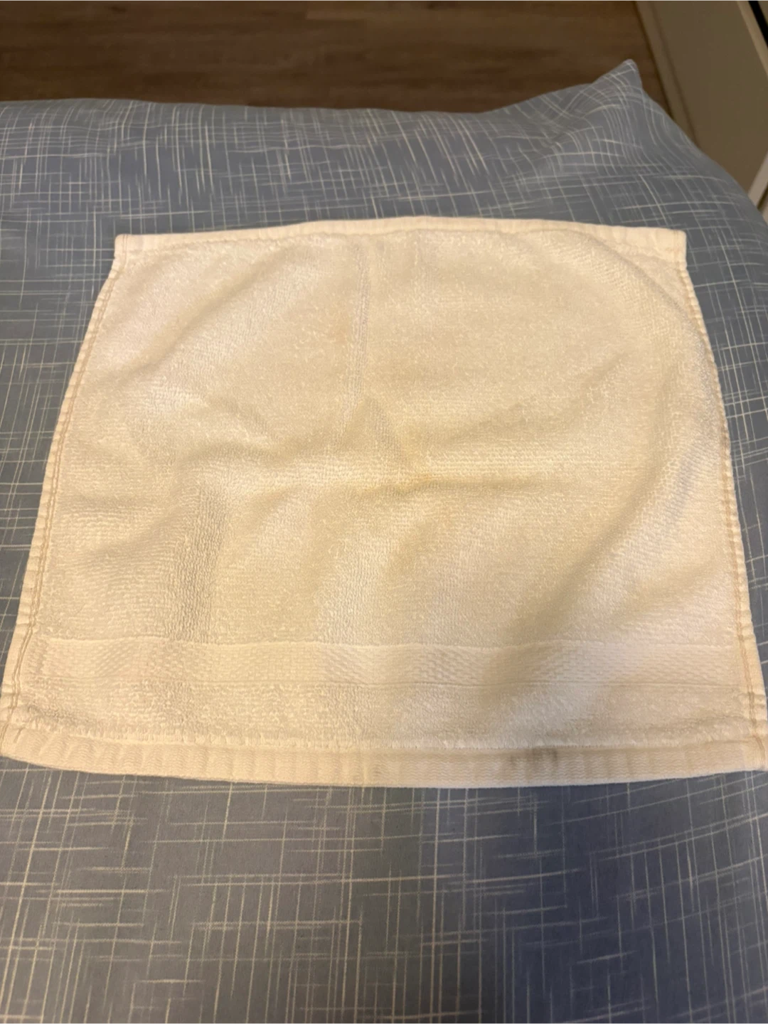 White Hand Towels for cleaning - photo 2