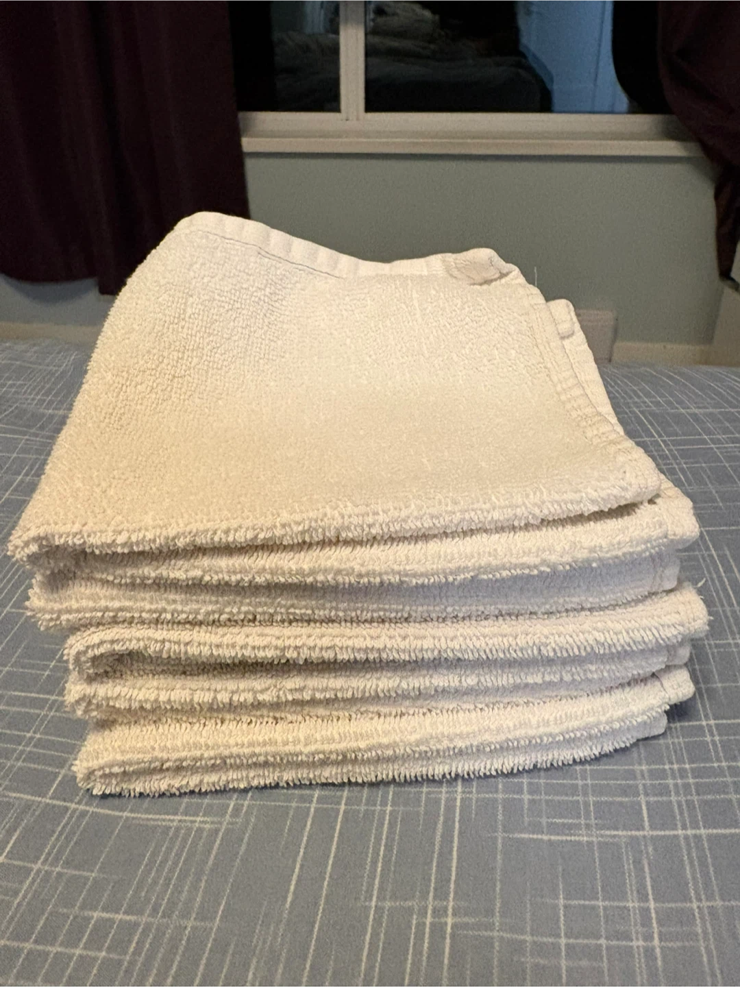 White Hand Towels for cleaning