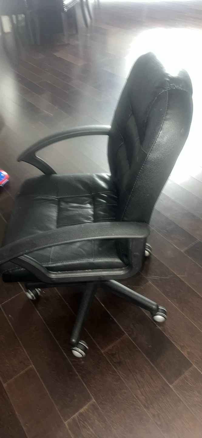 Black Faux Leather Office Chair - photo 3