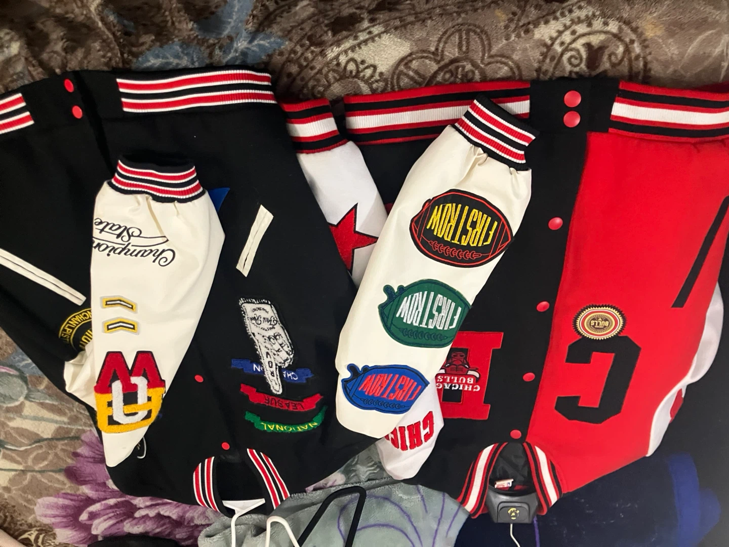 Chicago Bulls & astro world Varsity Jackets Set - photo 3