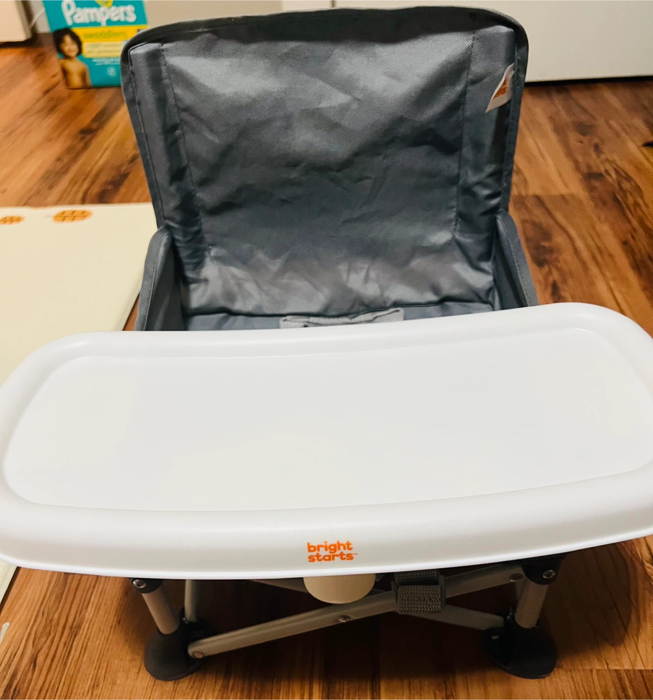 Bright Starts POP 'N Sit Portable Booster Seat - photo 3