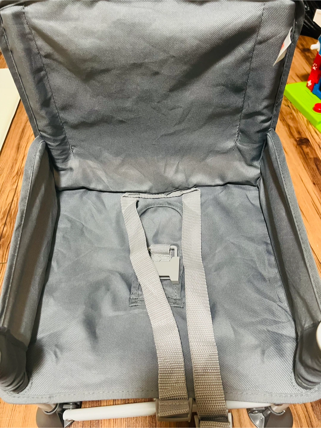 Bright Starts POP 'N Sit Portable Booster Seat - photo 2