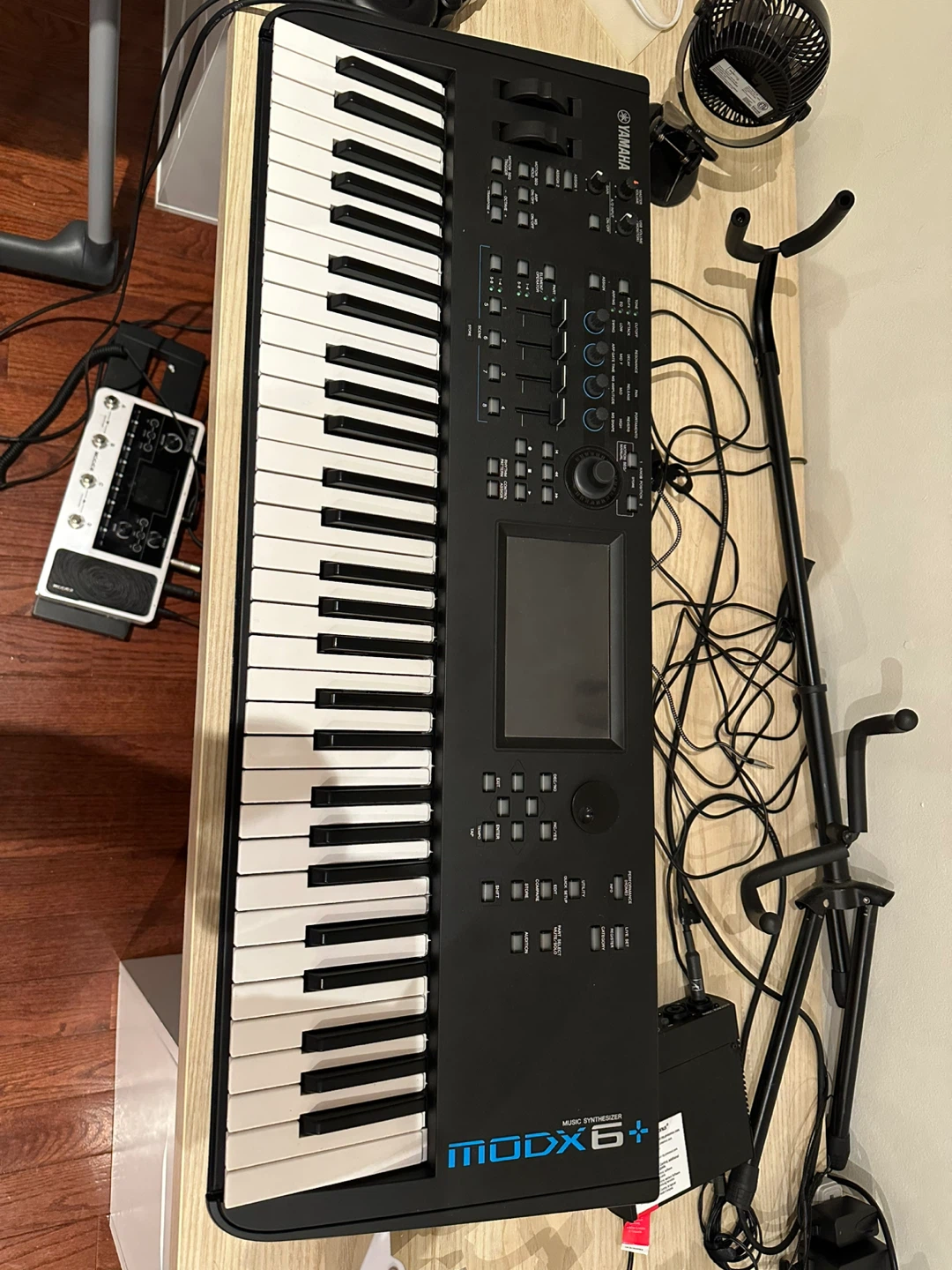 Yamaha MODX6+ Music Synthesizer - photo 3