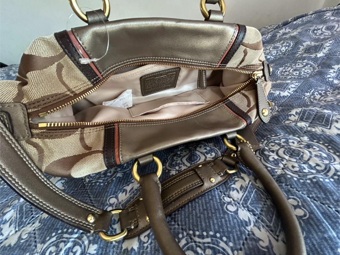 Coach Signature C Monogram Shoulder Bag - photo 3