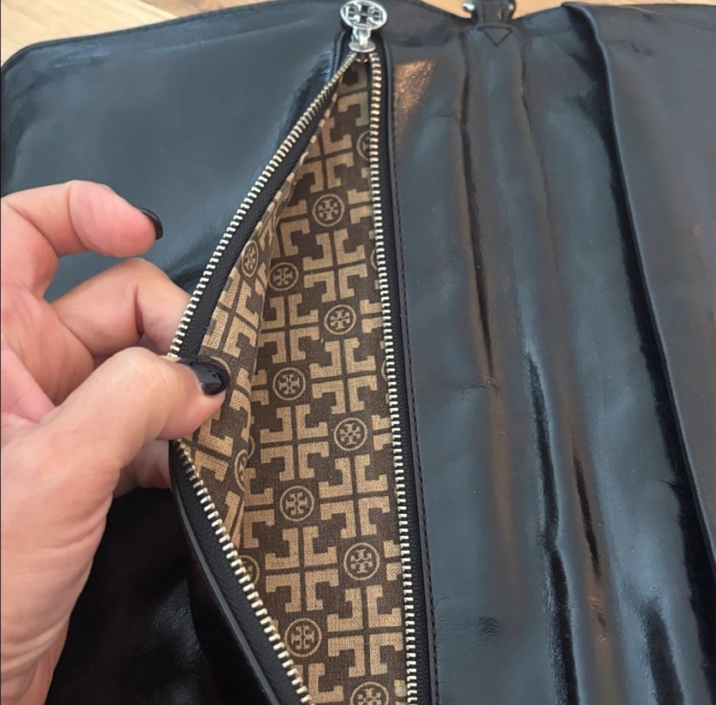 Tory Burch Black Leather Chain Shoulder Bag - photo 5