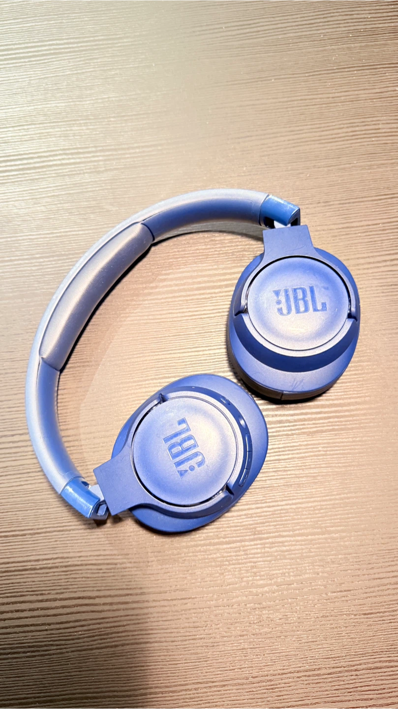 JBL Tune 720BT Wireless Over-Ear Headphones - Blue - photo 3