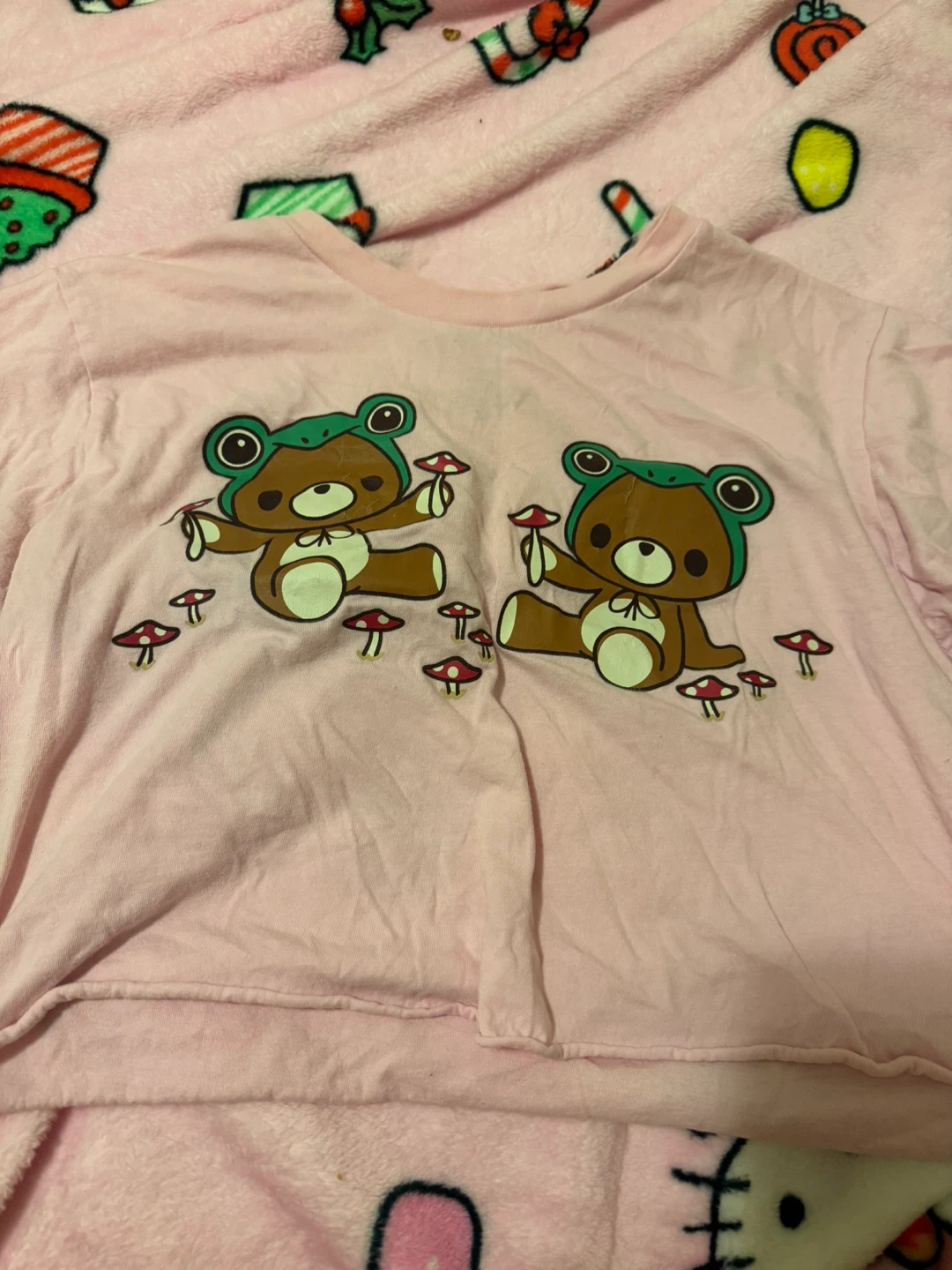 Hot Topic Pink Graphic T-Shirt