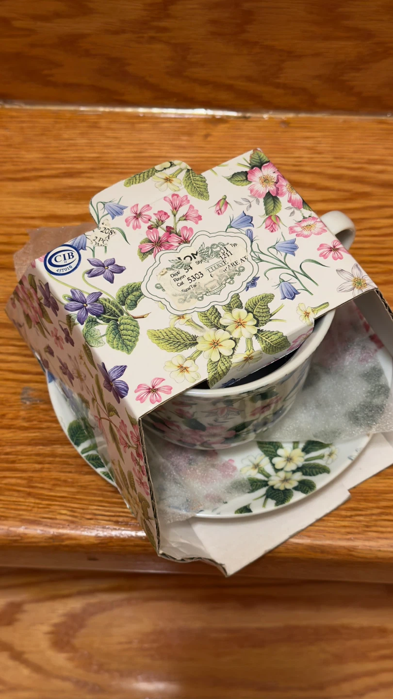 Home Essentials & Beyond Teacup and Saucer Set - photo 2