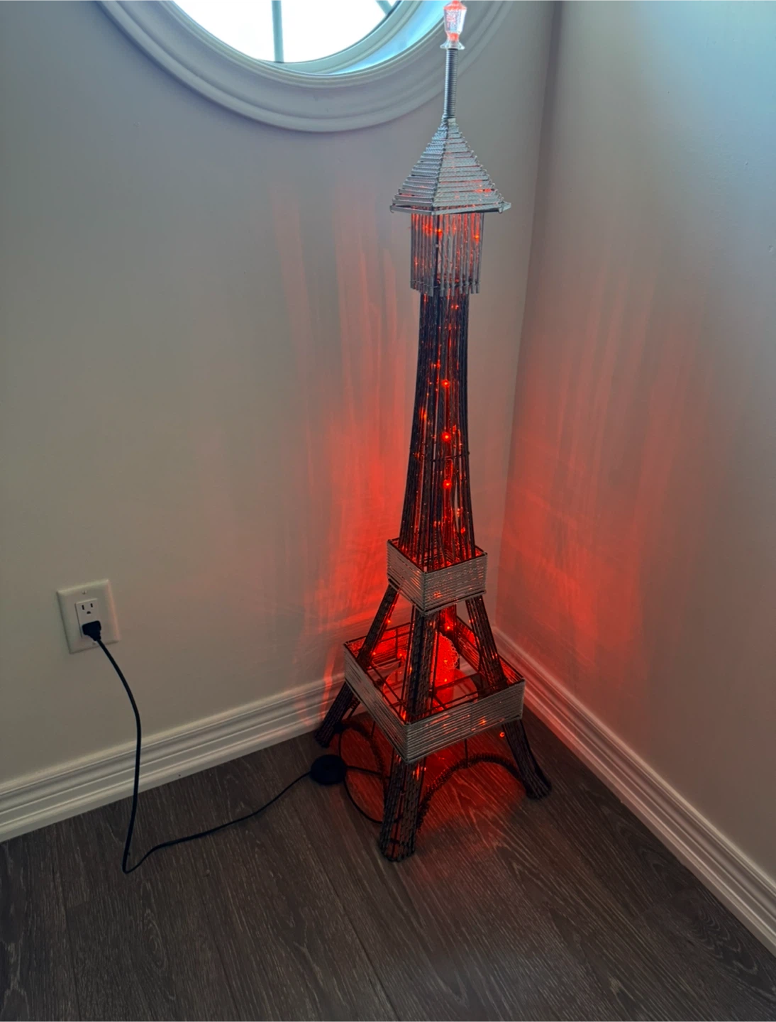 Eiffel Tower Floor Lamp with LED Lights - photo 3