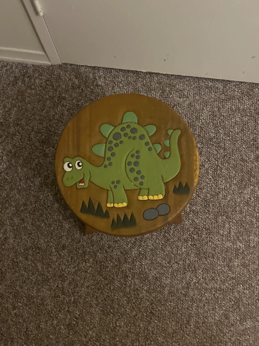 HOMESENSE Kids Wooden Dinosaur Stool