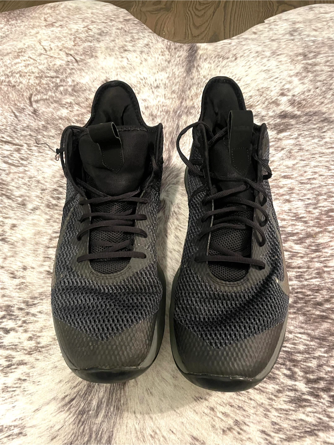 Nike Men's Basketball Shoes size 15