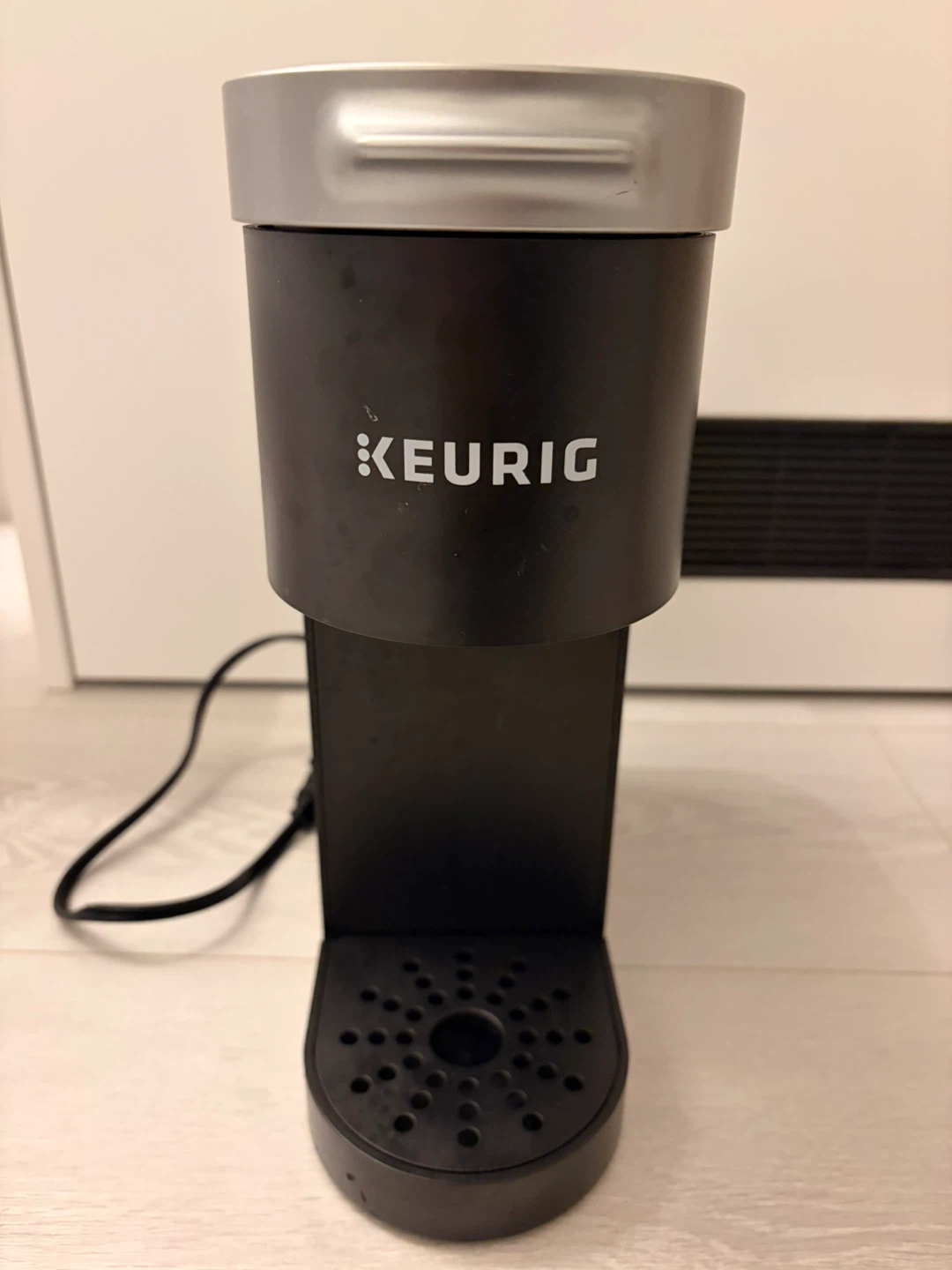 Keurig K-Mini Single Serve Coffee Maker with Mugs - photo 2