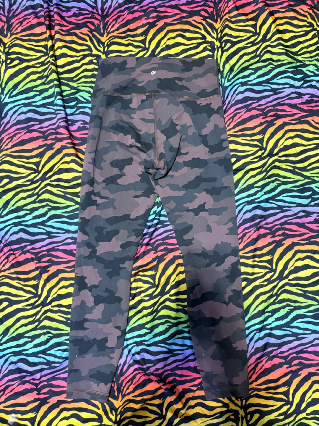 Lululemon Camo Leggings - photo 2
