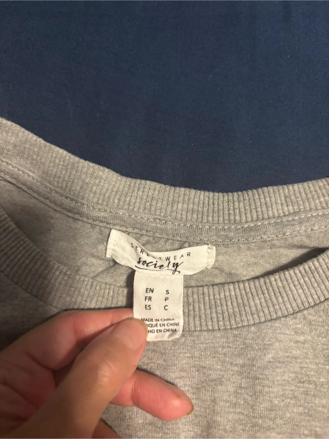Society Queen Crewneck Sweatshirt - photo 2
