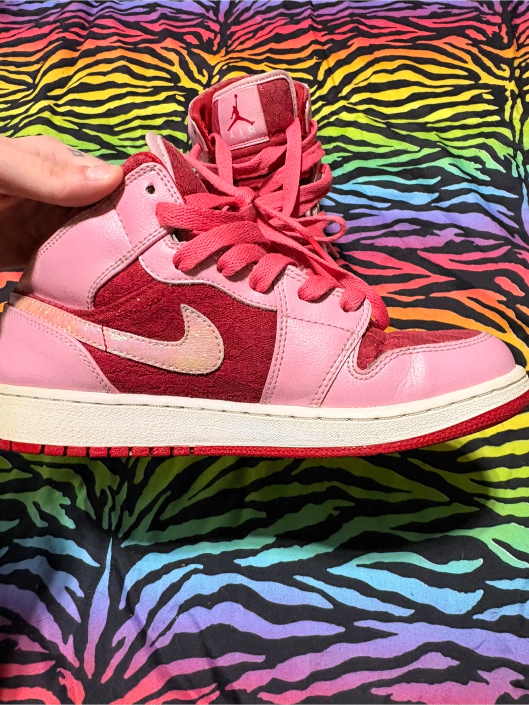 Air Jordan 1 Mid Pink Red Shoes - photo 3