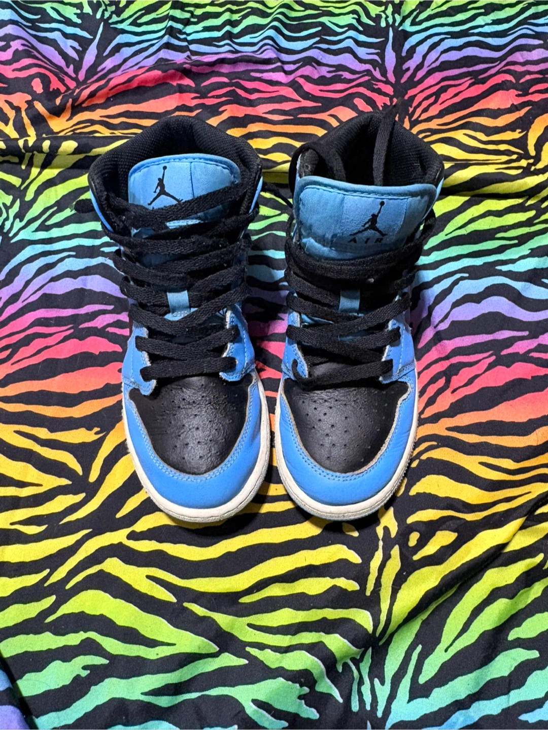 unc jordan 1 mids - photo 2