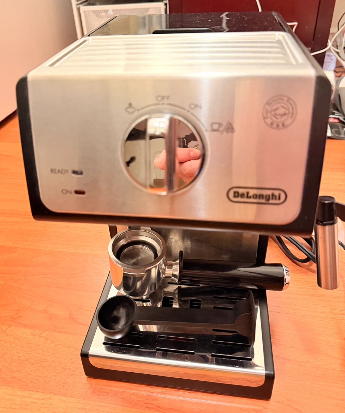 De'Longhi 15-Bar Pump Espresso Machine ECP3420 - photo 2