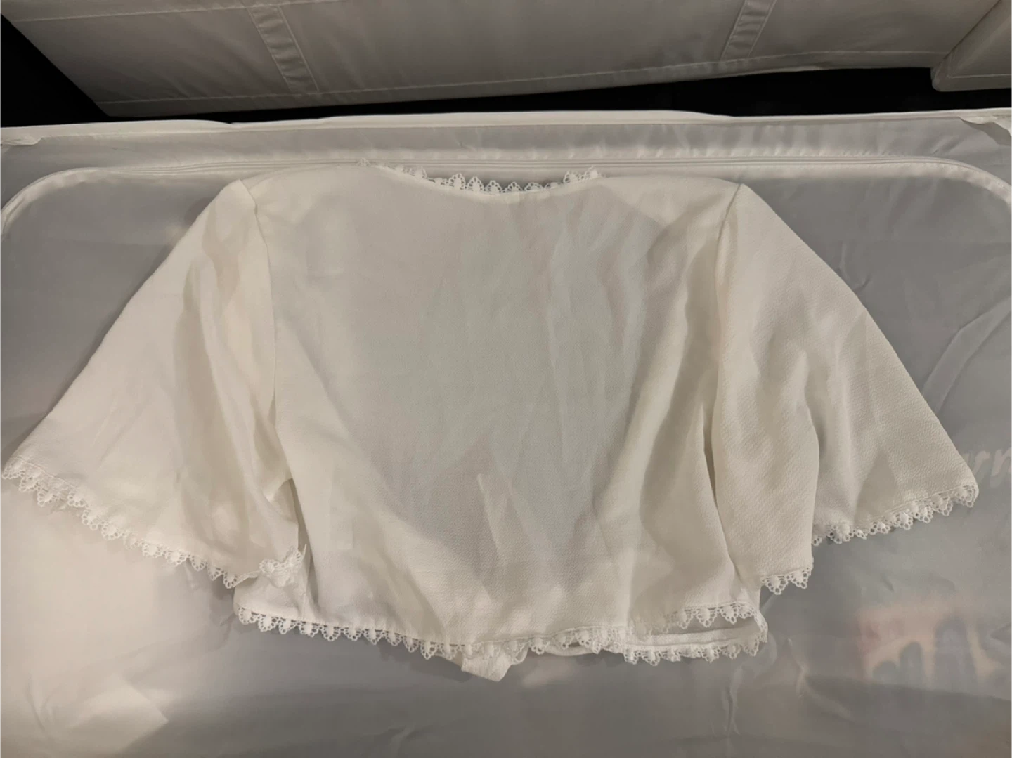 White Lace Trim Tie Front Top - M - photo 2